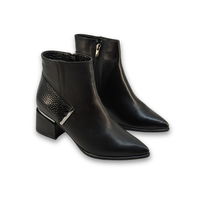Eric 220-8228 black