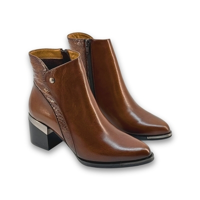 Stefano 10092004 brown