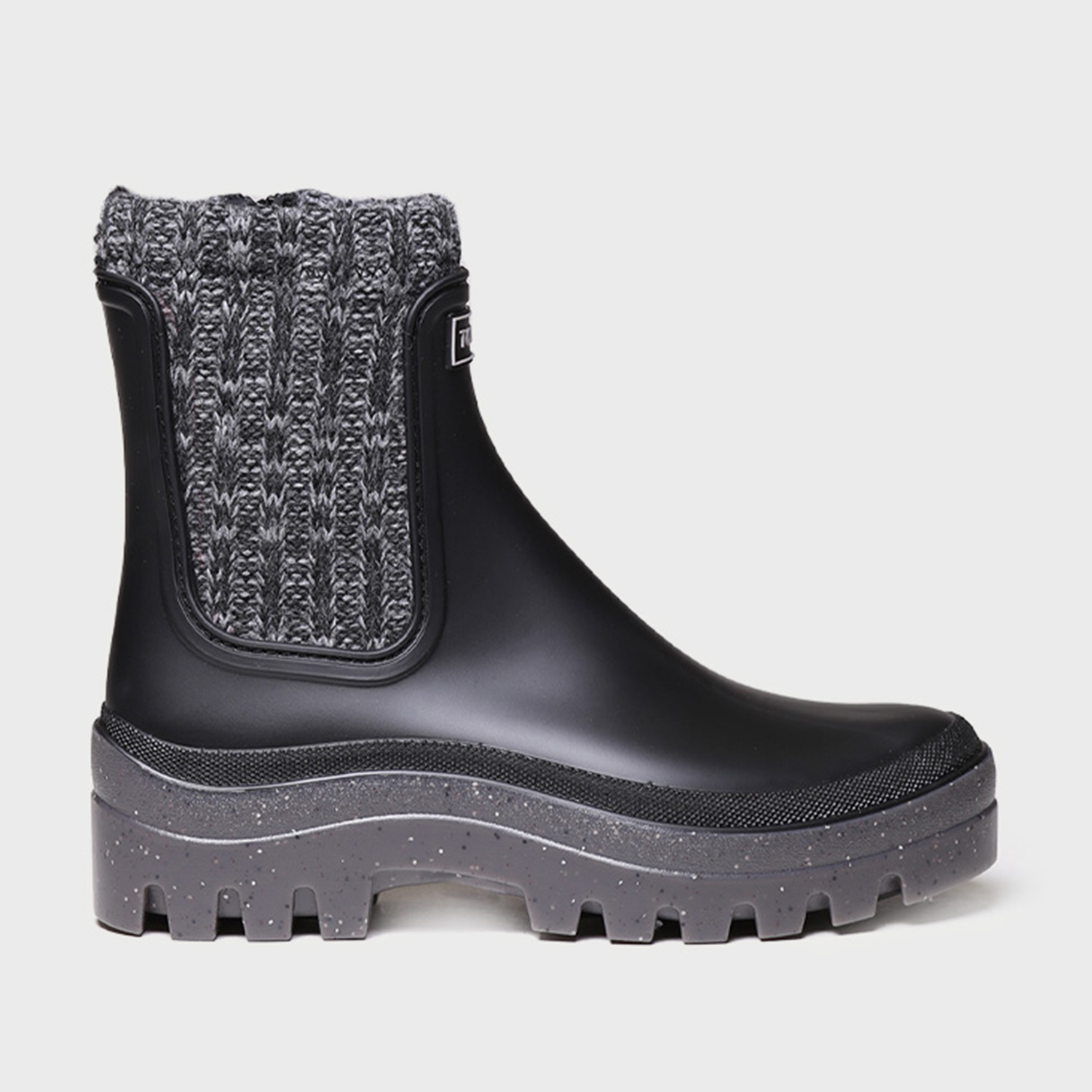 POLUČIZMA TONI PONS